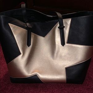 Large Izzy Star Tote bag